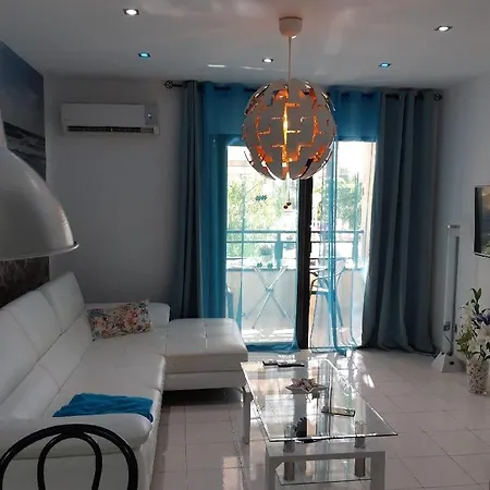 Ocean House & Perfect For * Адехе