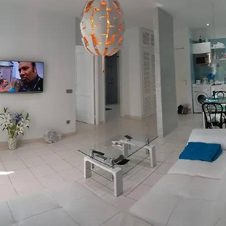 Ocean House & Perfect For Апартаменты